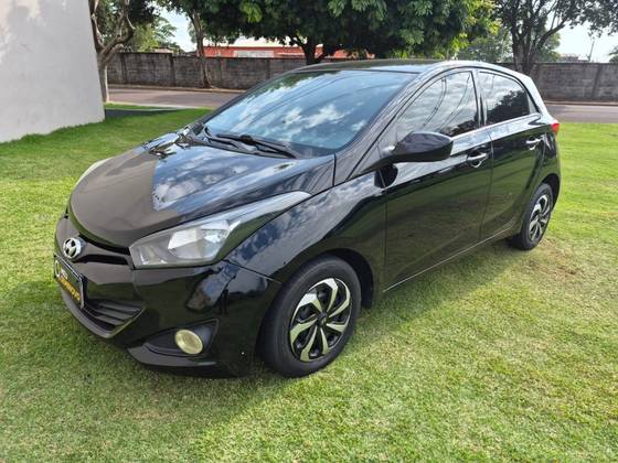 HYUNDAI HB20 1.6 COMFORT 16V FLEX 4P MANUAL